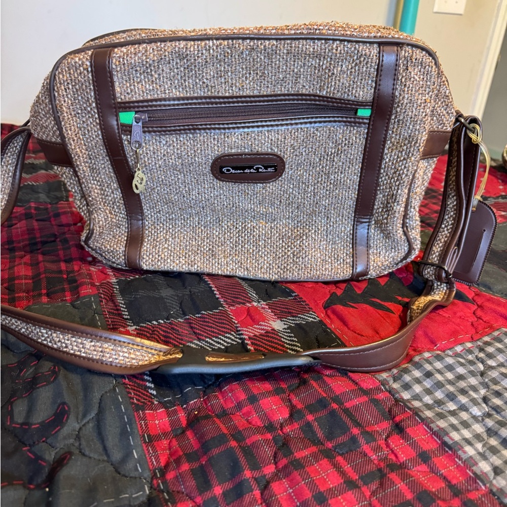 Oscar de la Renta Brown and Tan Messenger/Weekender Bag - Vintage